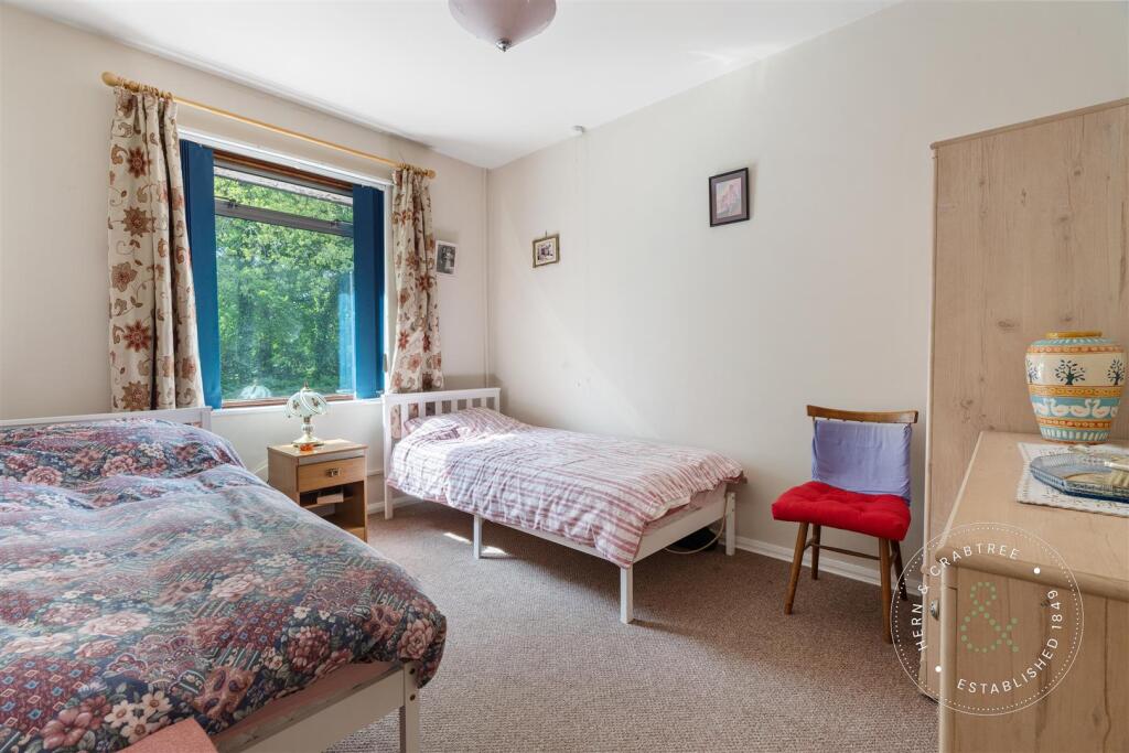 King George, Hern Crabtree (6).jpg