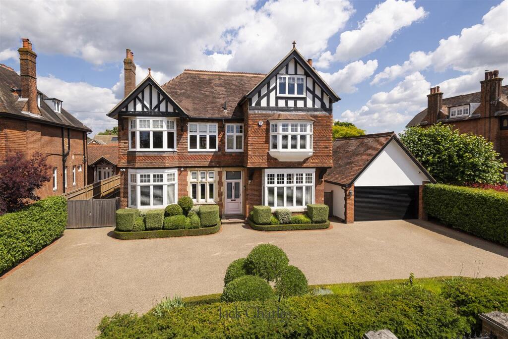 5 Yardley Park Rd, TN9 1NE 003.jpg