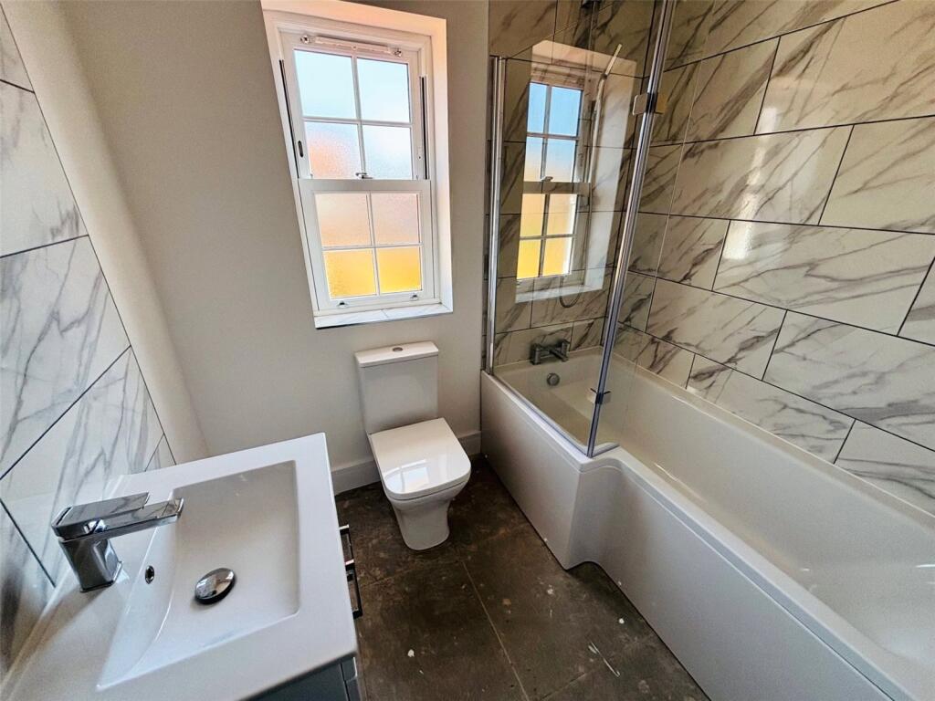 Bathroom/Wc