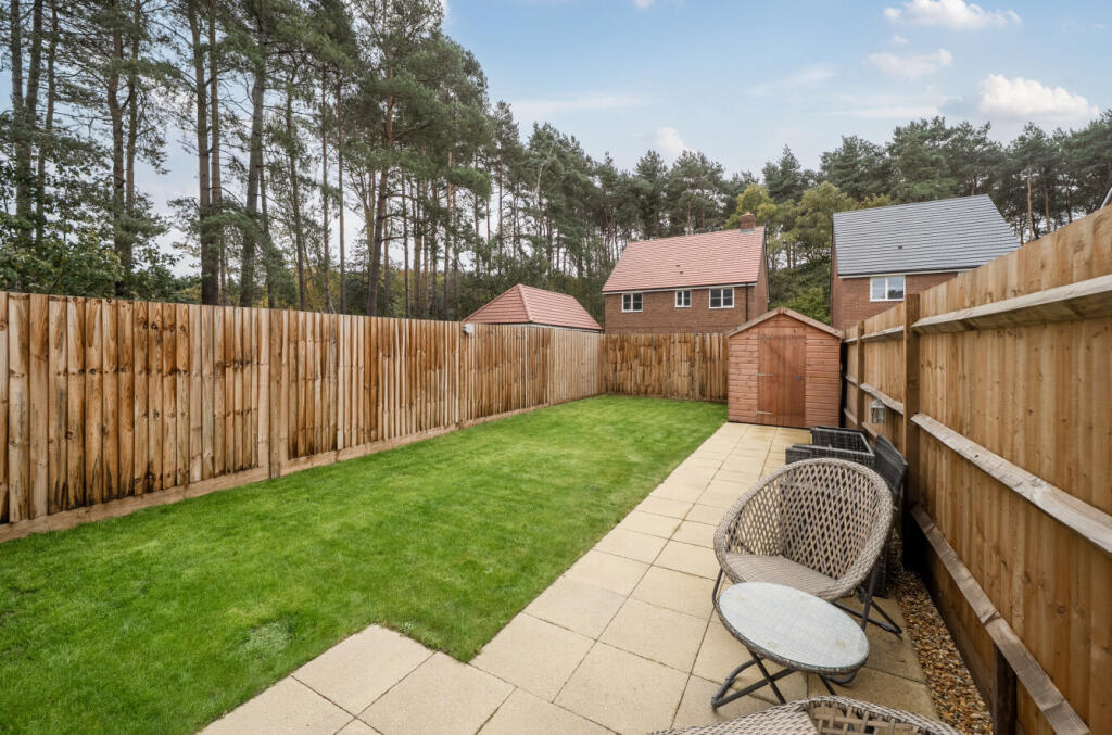 1369158-7-68fa233...