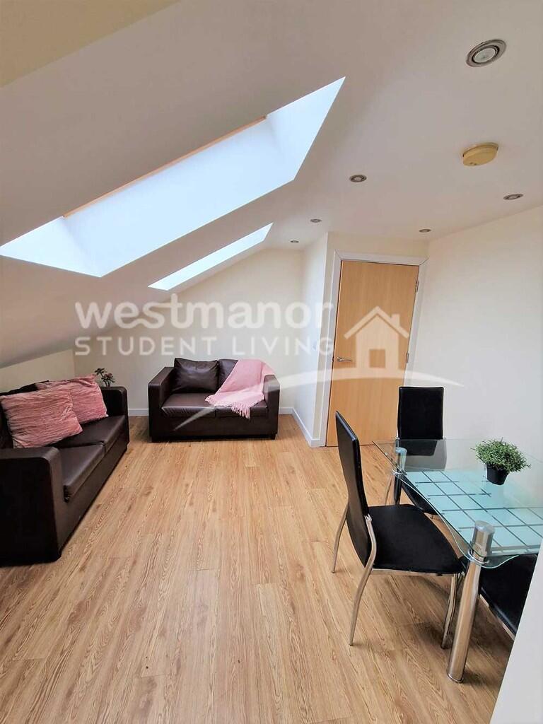 FLAT 31