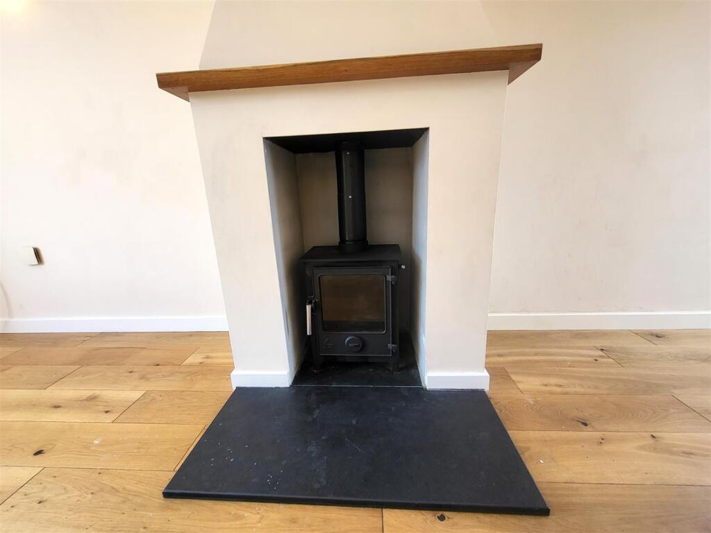 Fireplace Lounge.jpg