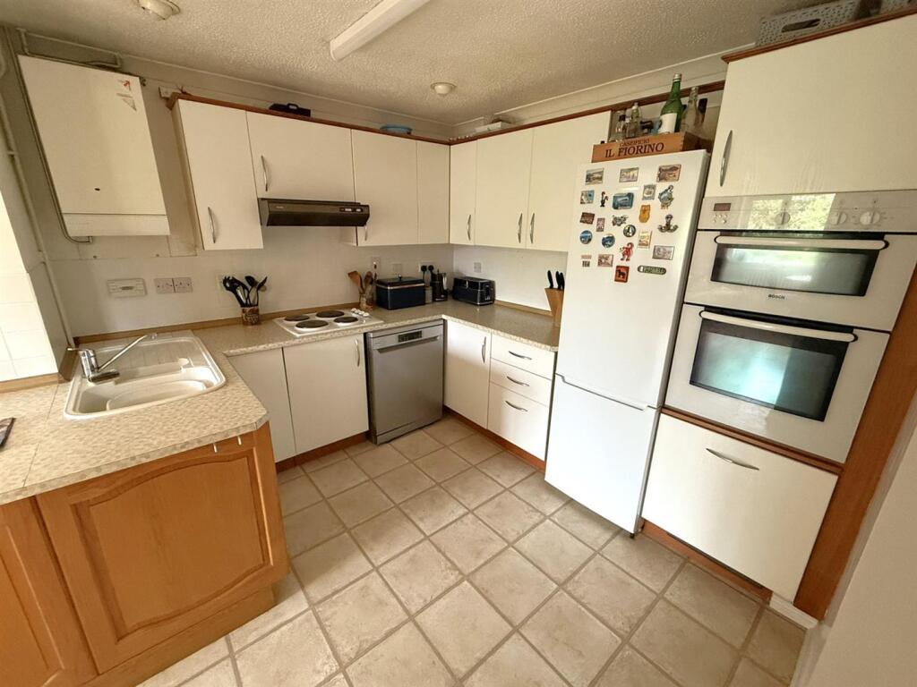 Fitted Kitchen