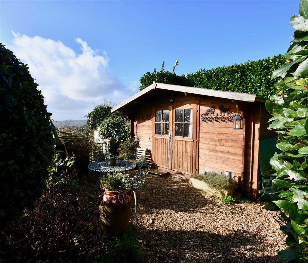 Shed