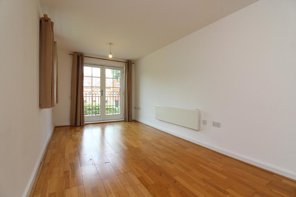 Living Room1  Medium  T202510091109.jpg