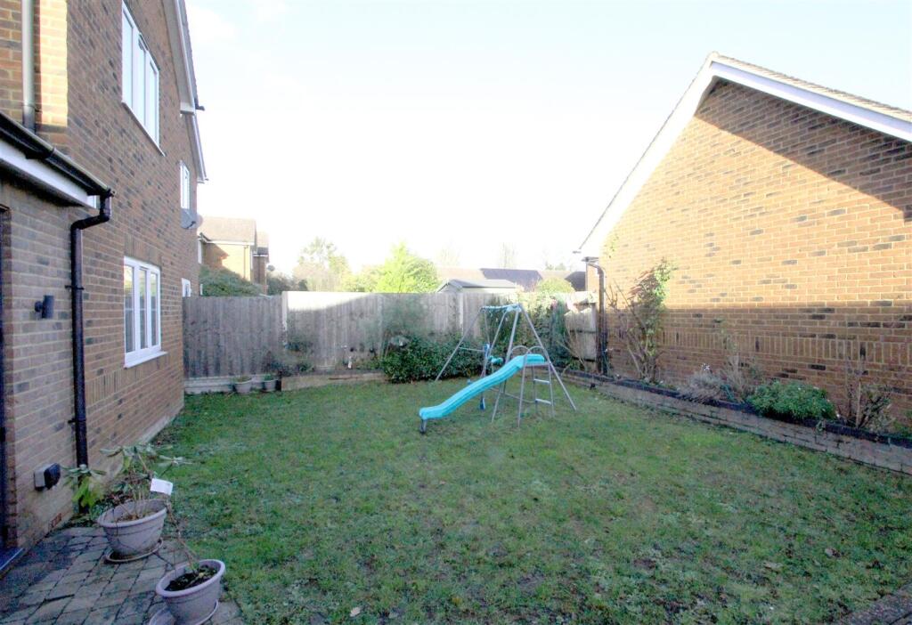 IMG_6959 garden side.jpg