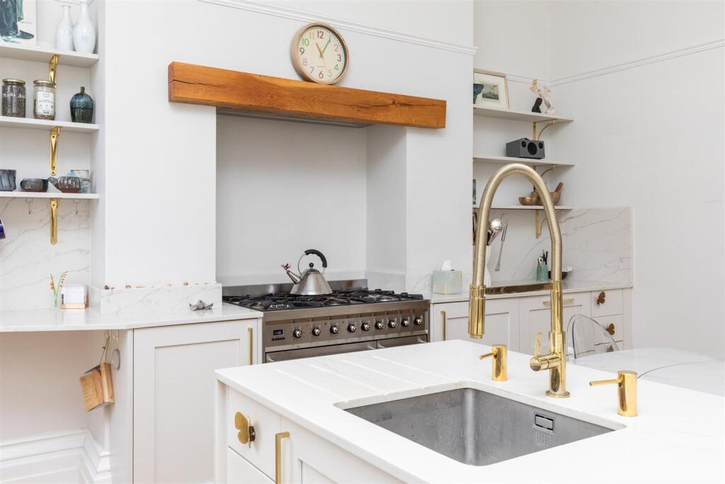 Park Crescent Terrace-14.jpg