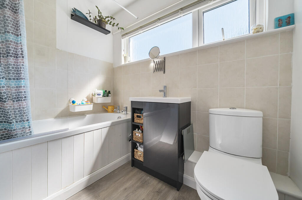 1321316-6-686ec63...