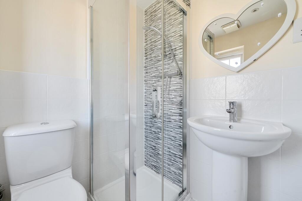 1313199-15-6852d21260db7