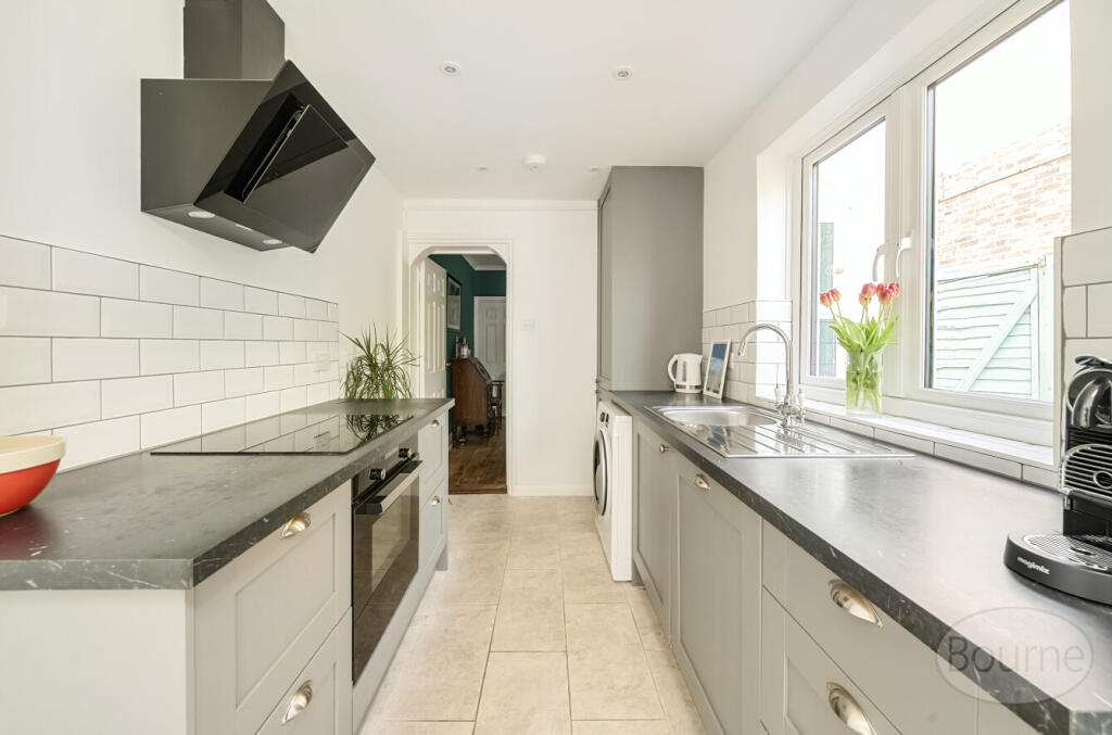 8a2d0588-6f88-4b7...