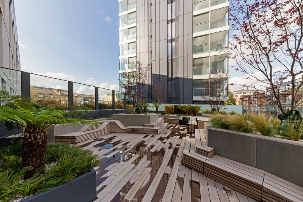 The Makers- Communal-Terrace01.jpg