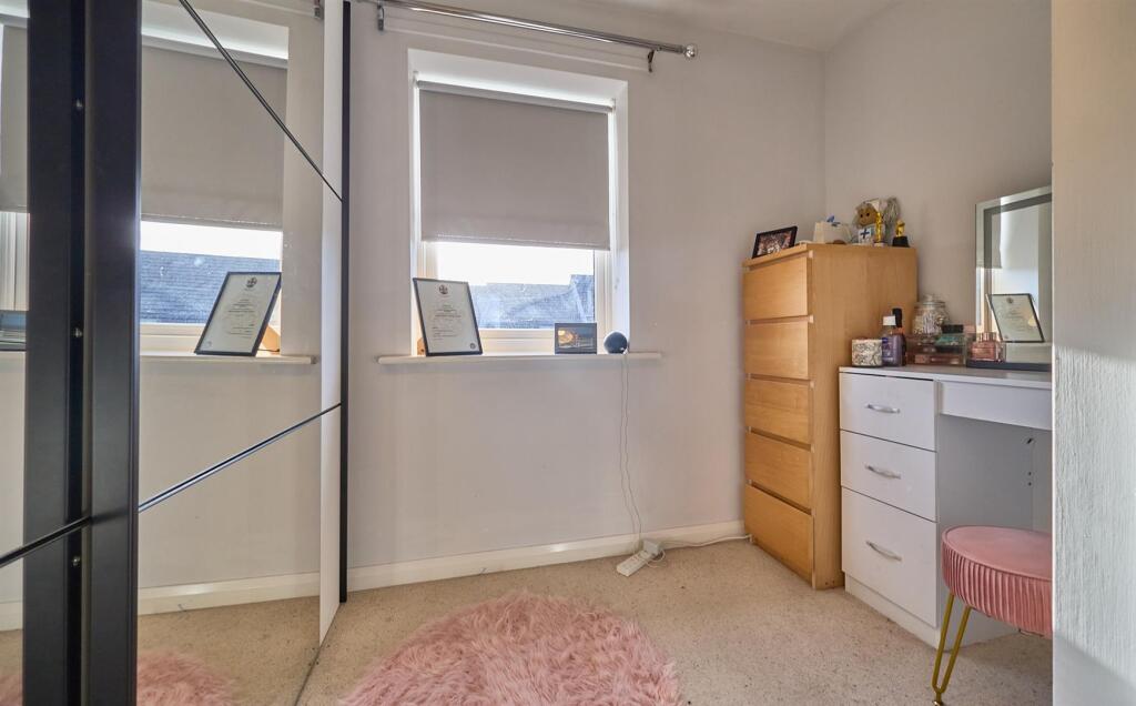 BEDROOM THREE TO FRONT