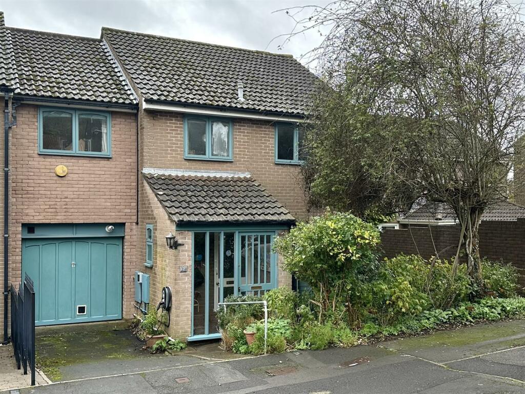 Front of Property and Garage