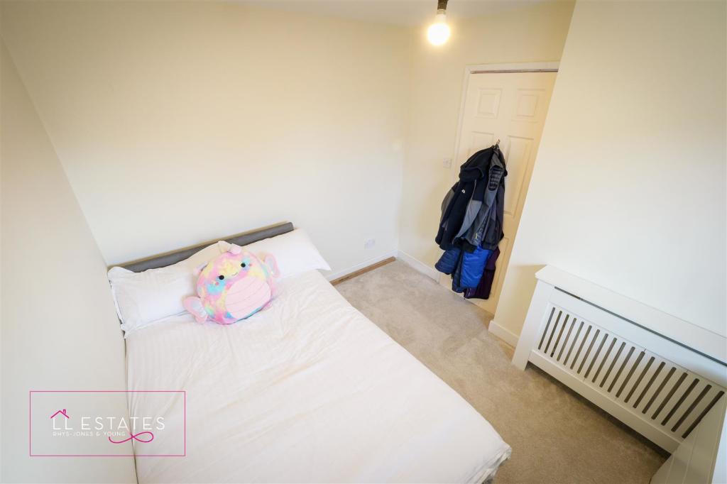 14 Llys Miaren-39.jpg
