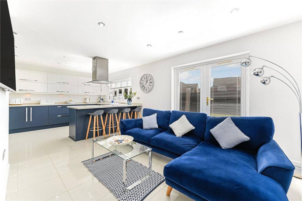 Family Room/Kitchen