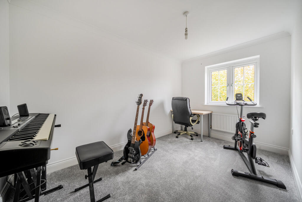 1374258-14-6908b6...