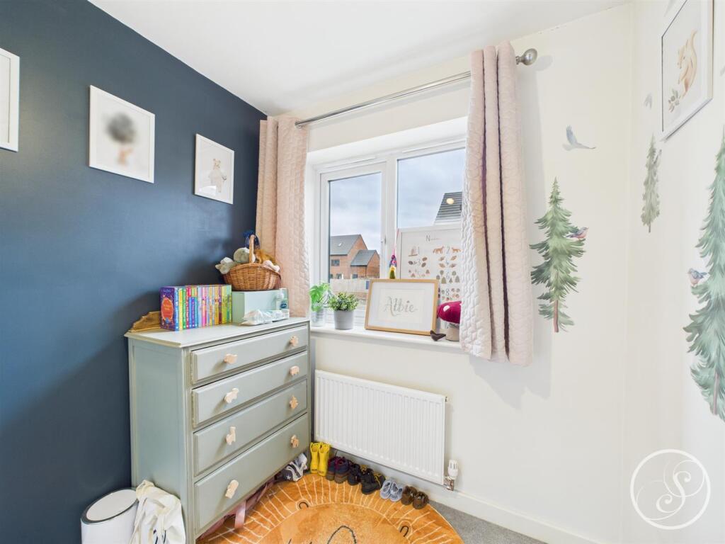 SECOND FLOOR LANDING AREA