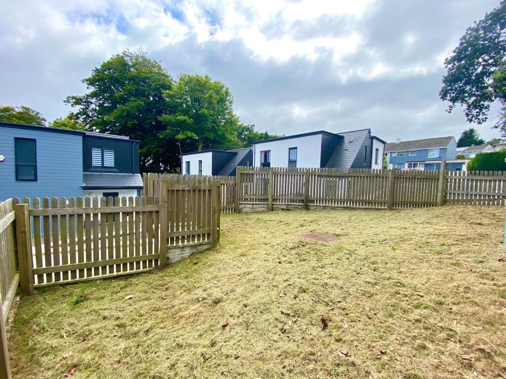 Front Garden Area