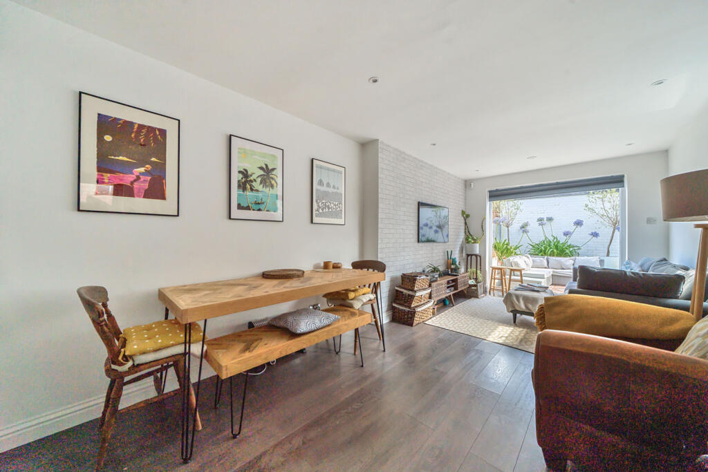 1334642-11-68921a...