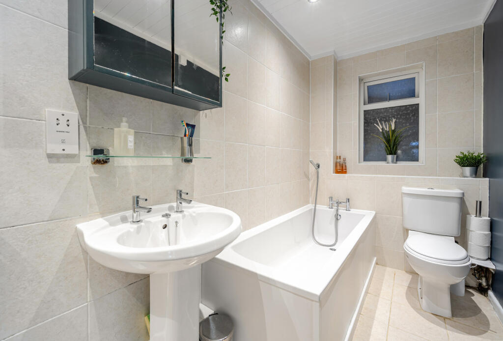 1300183-21-683d6c...