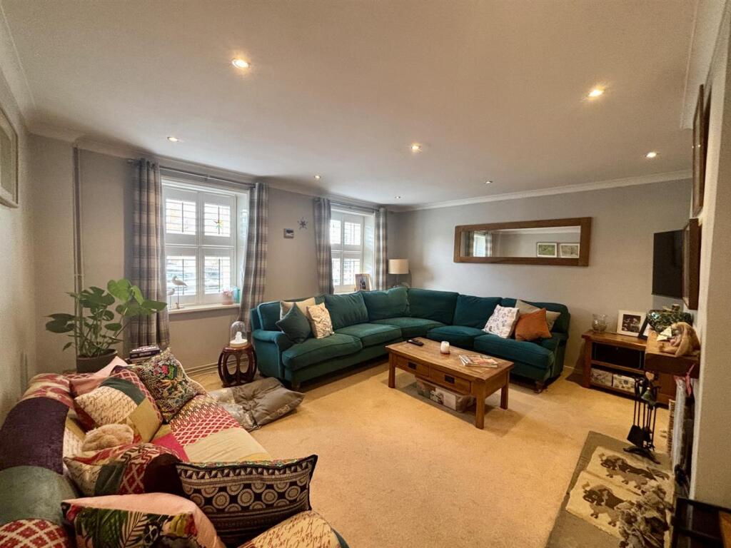Living room.jpg