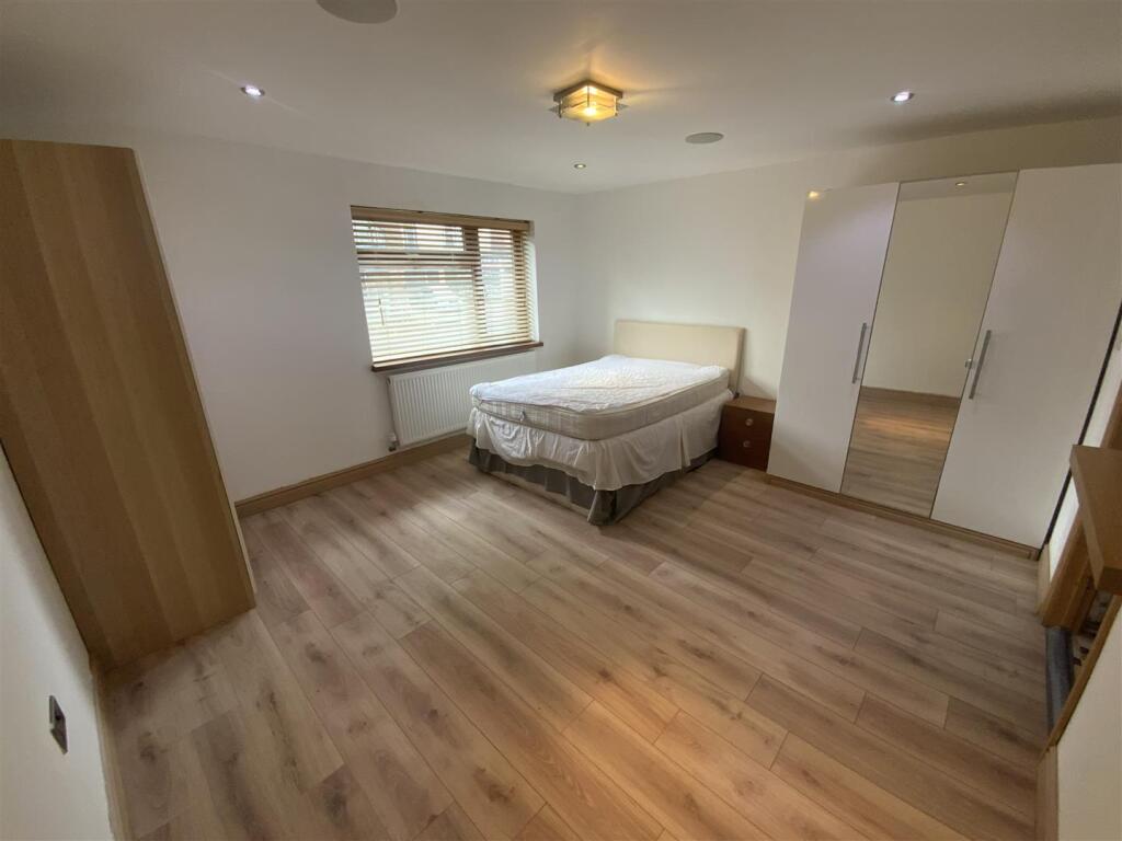 Large Downstairs Bedroom