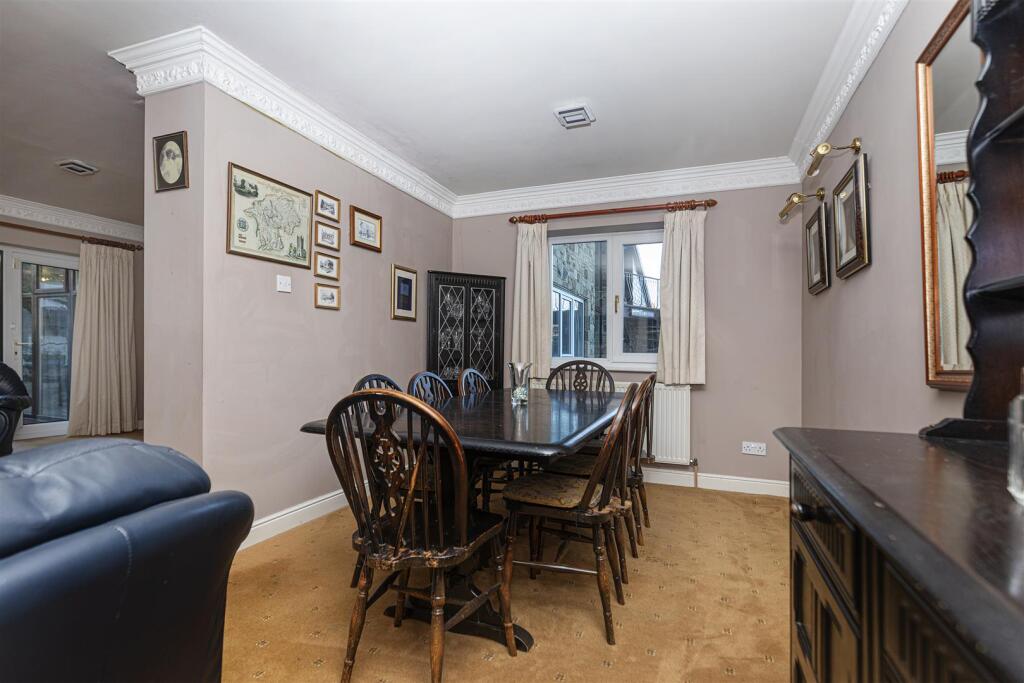 Bramleys Estate Agents - Butternab Road - Beaumont