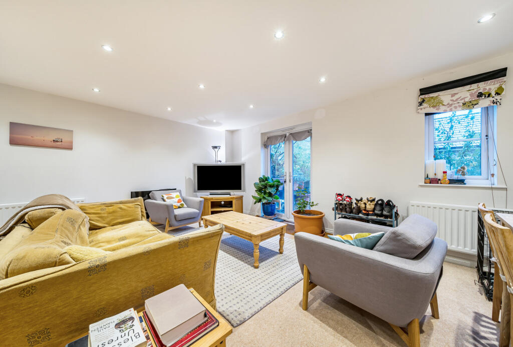 1371865-10-68fa43...