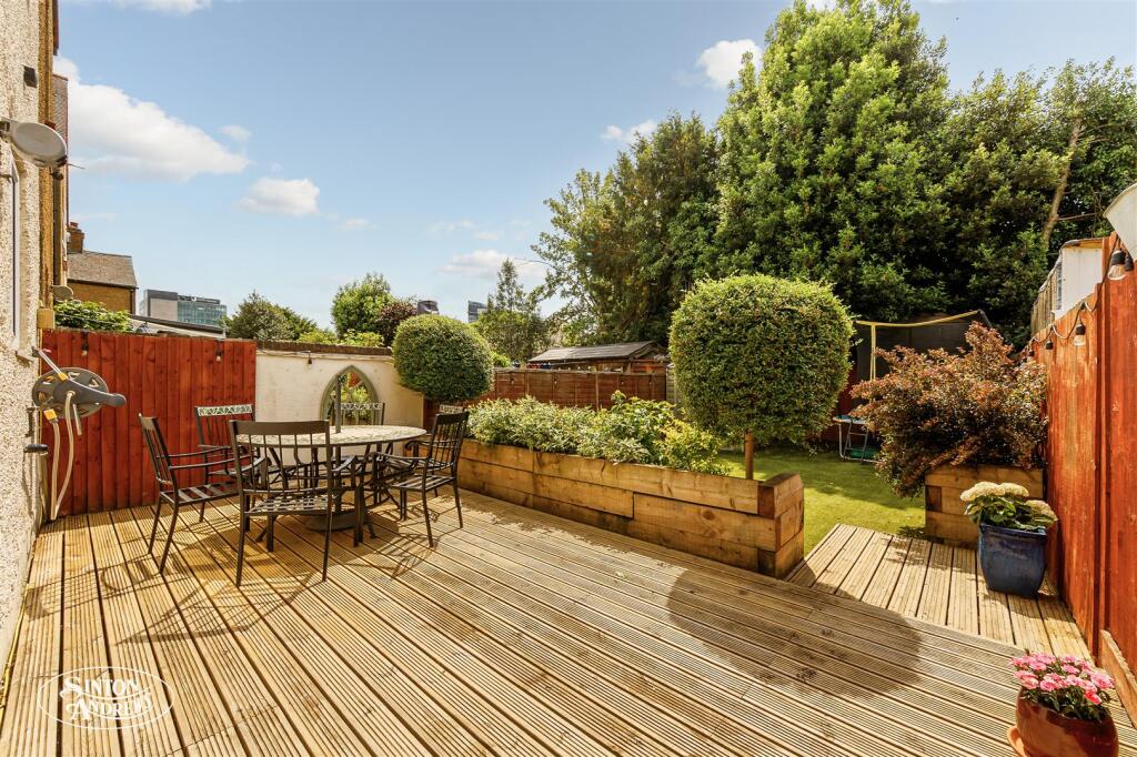 2 Clitherow Road-8.jpg