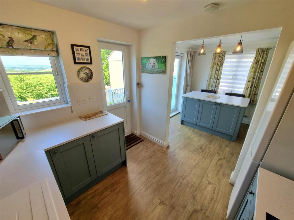 Kitchen &amp; dining.jpg