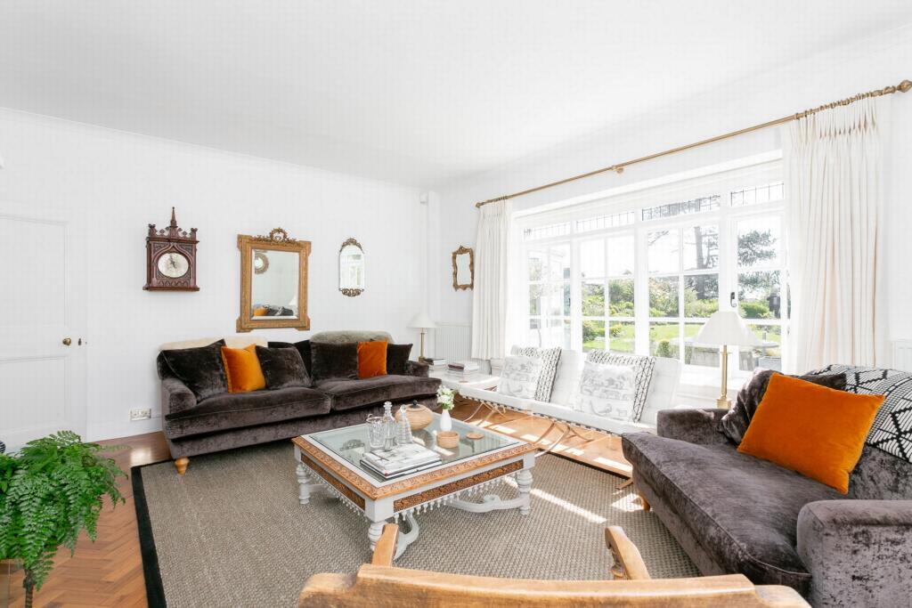 Sitting room
