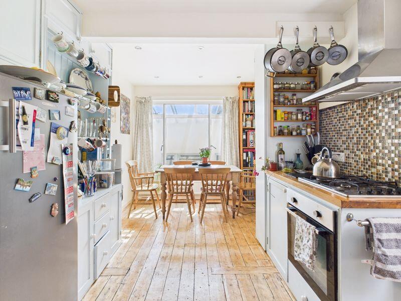 Kitchen diner