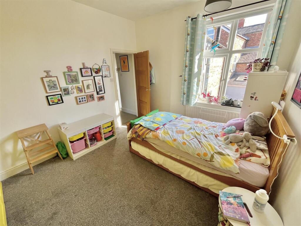 Bedroom 2 Aspect 3