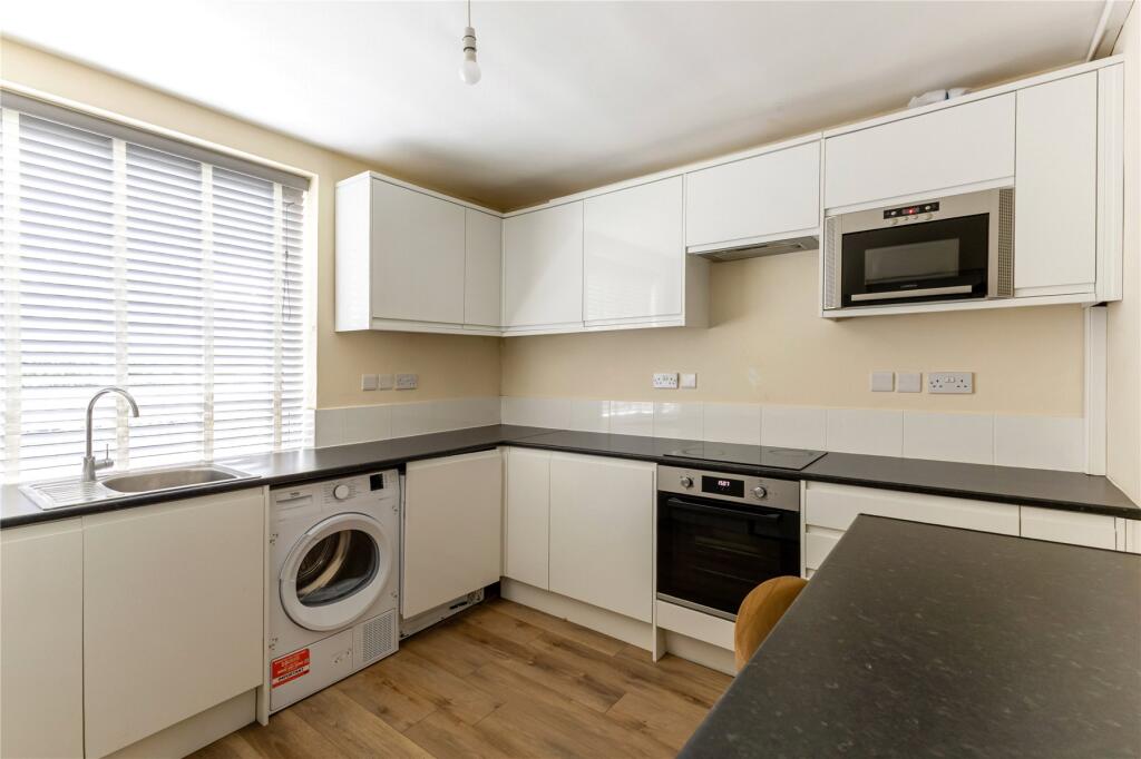 Salisbury Court, Thornton Avenue, Chiswick, W4