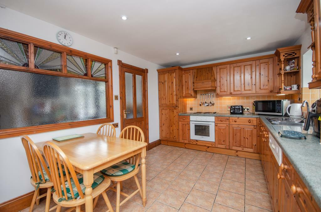 Embassy Walk-049.jpg