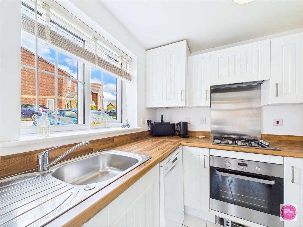 Oakway Drive, Woodville (17).jpg