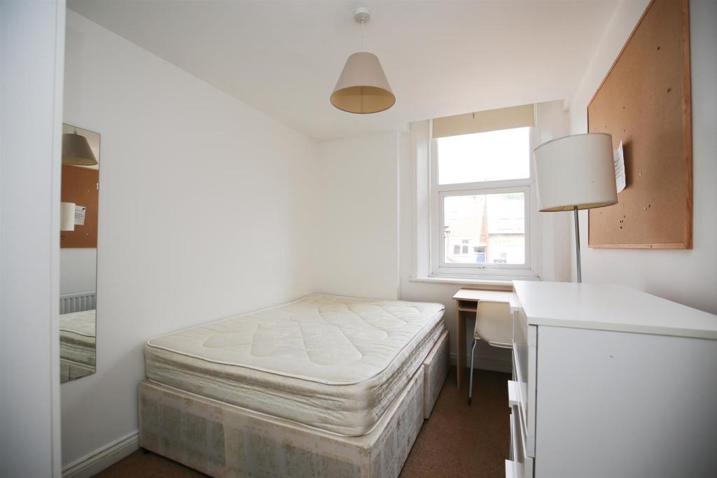 113 GROSVENOR 3.jpg