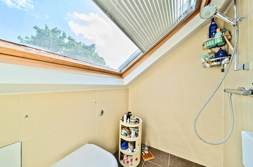 1350825-16-68beb2...