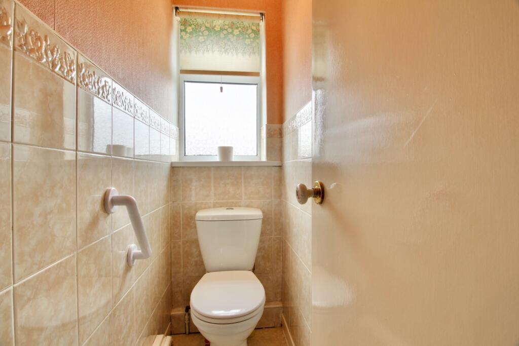 Separate WC - Gus Critchlow EweMove Hinckley