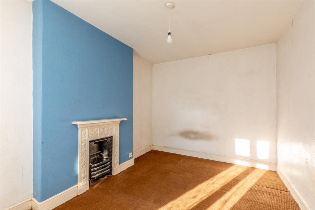 Church View Cottages, Portishead Bed 2b.jpg