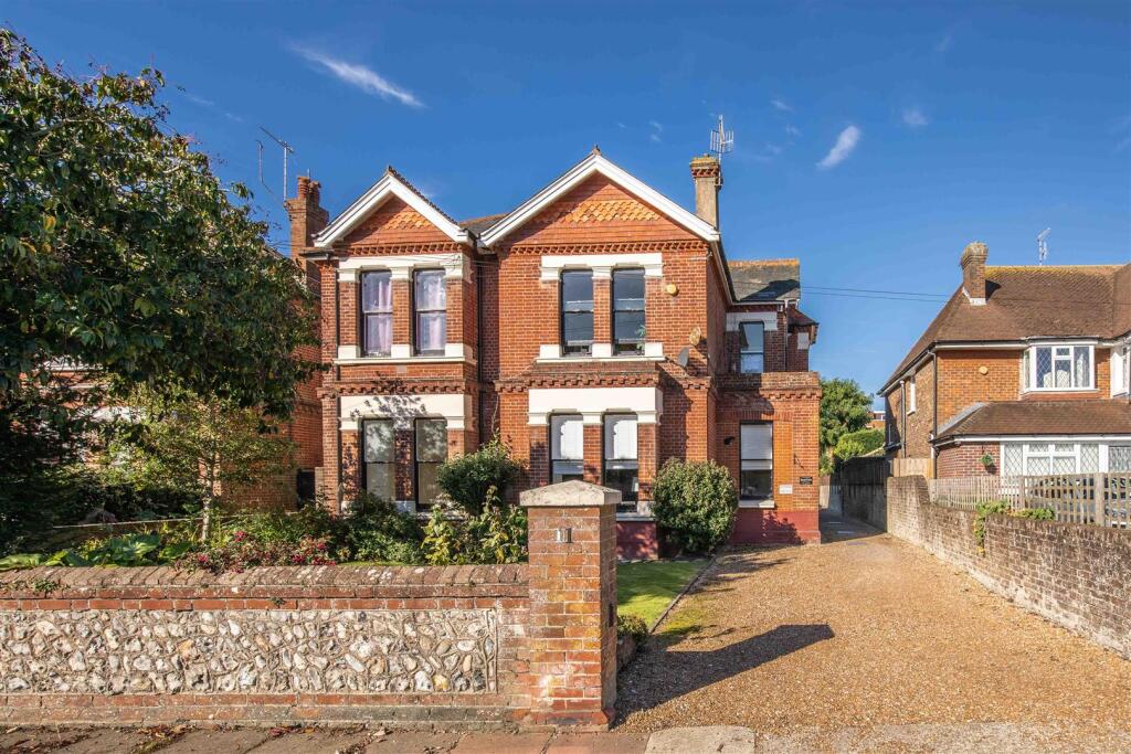 3, 11 Downsview Road-3.jpg