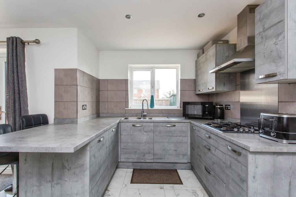 Kitchen 3