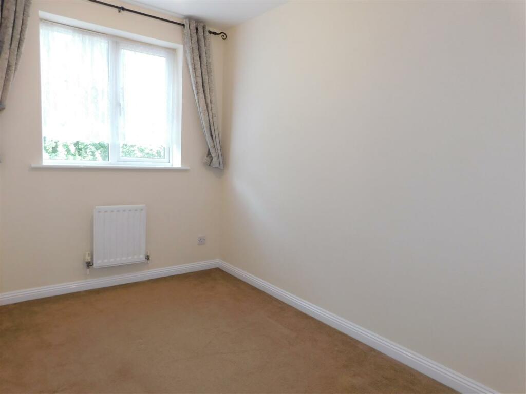 Bedroom2.JPG