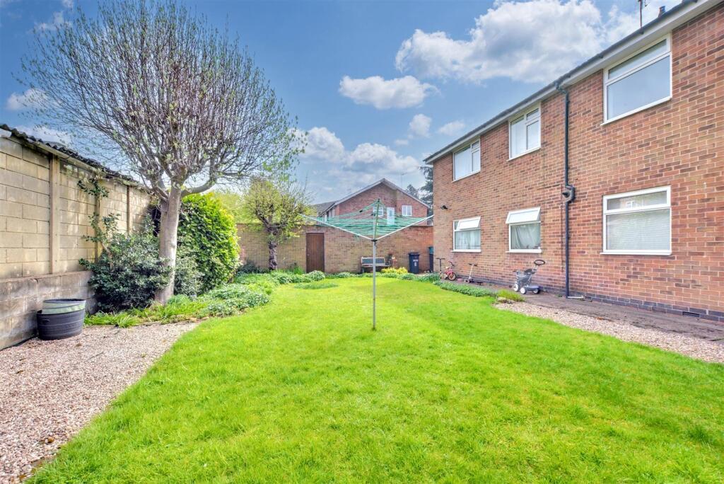 Communal Garden2.jpeg