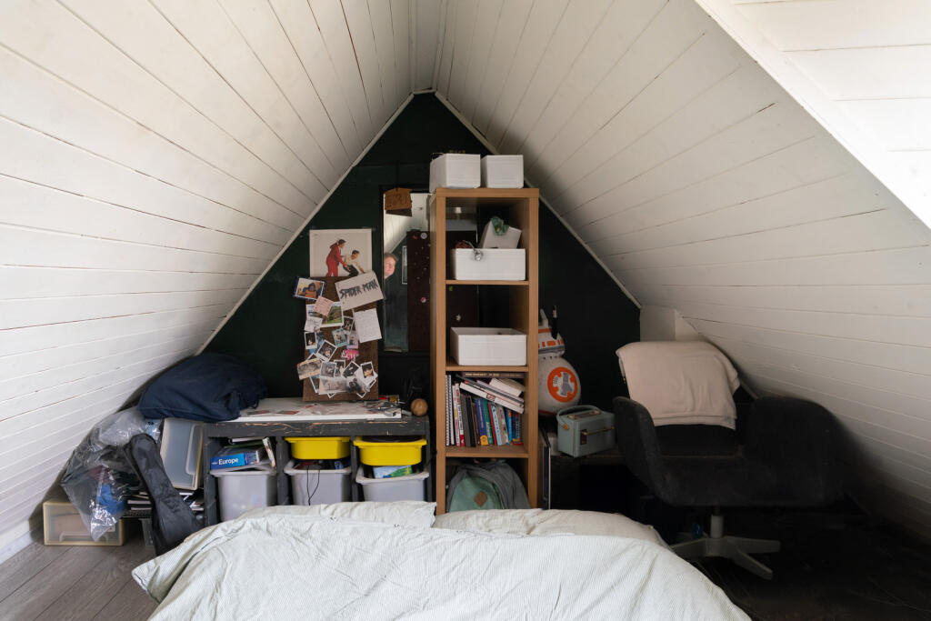 278628 - CHRISTCHURCH-ROAD-SW14-040.jpg