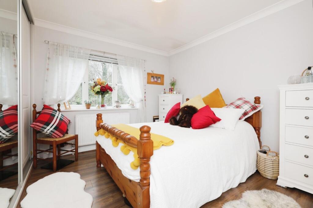 BEDROOM NO.1