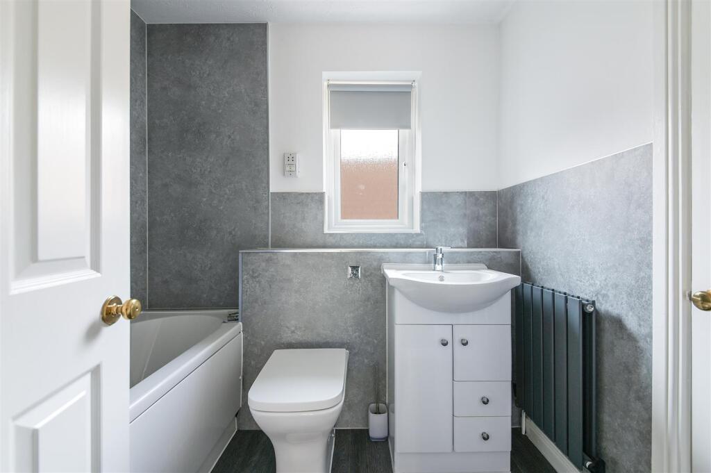 CHAUCER CLOSE,8- (7).jpg