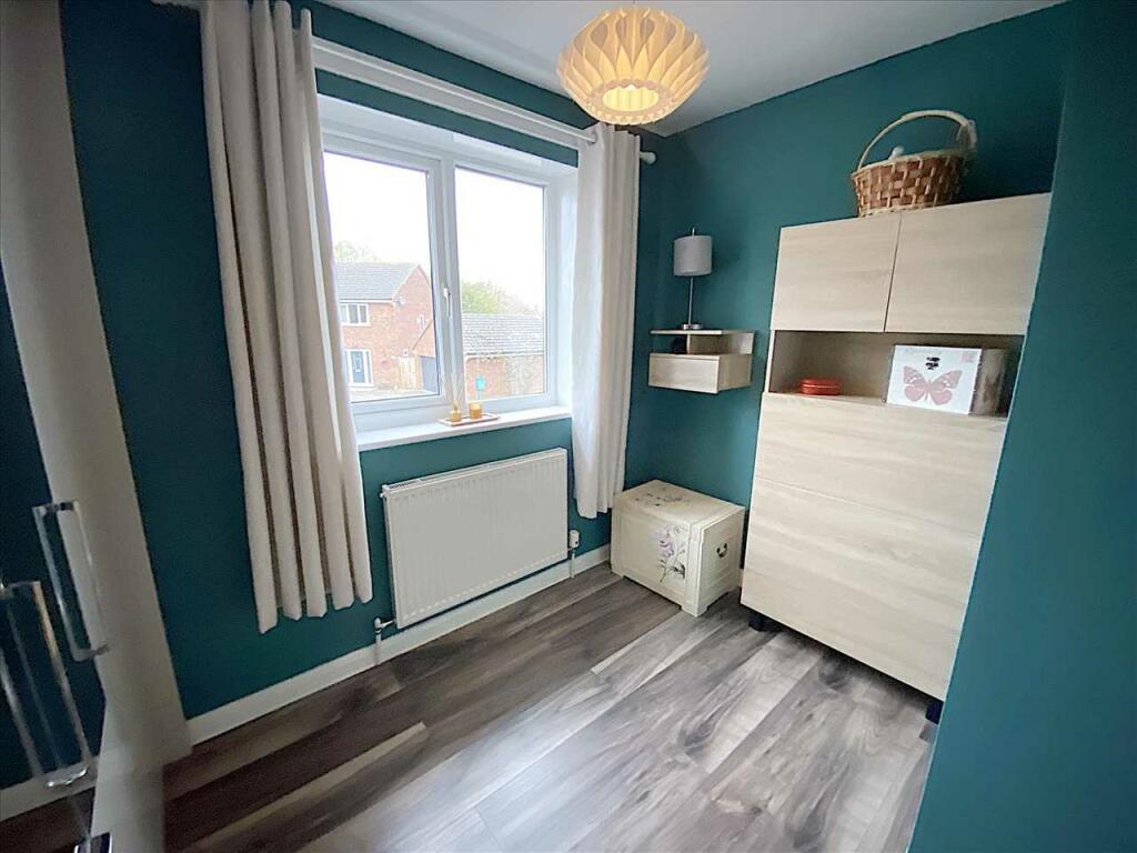 Bedroom 4: