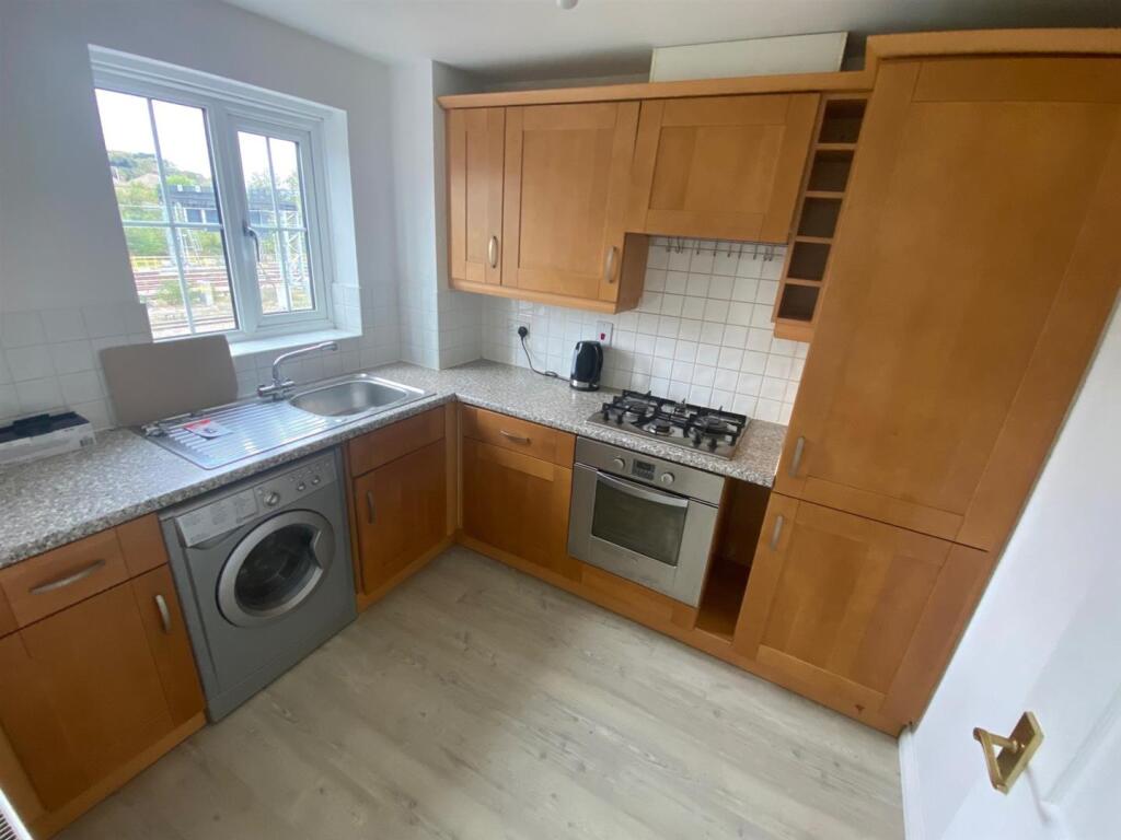 kitchen new.jpg