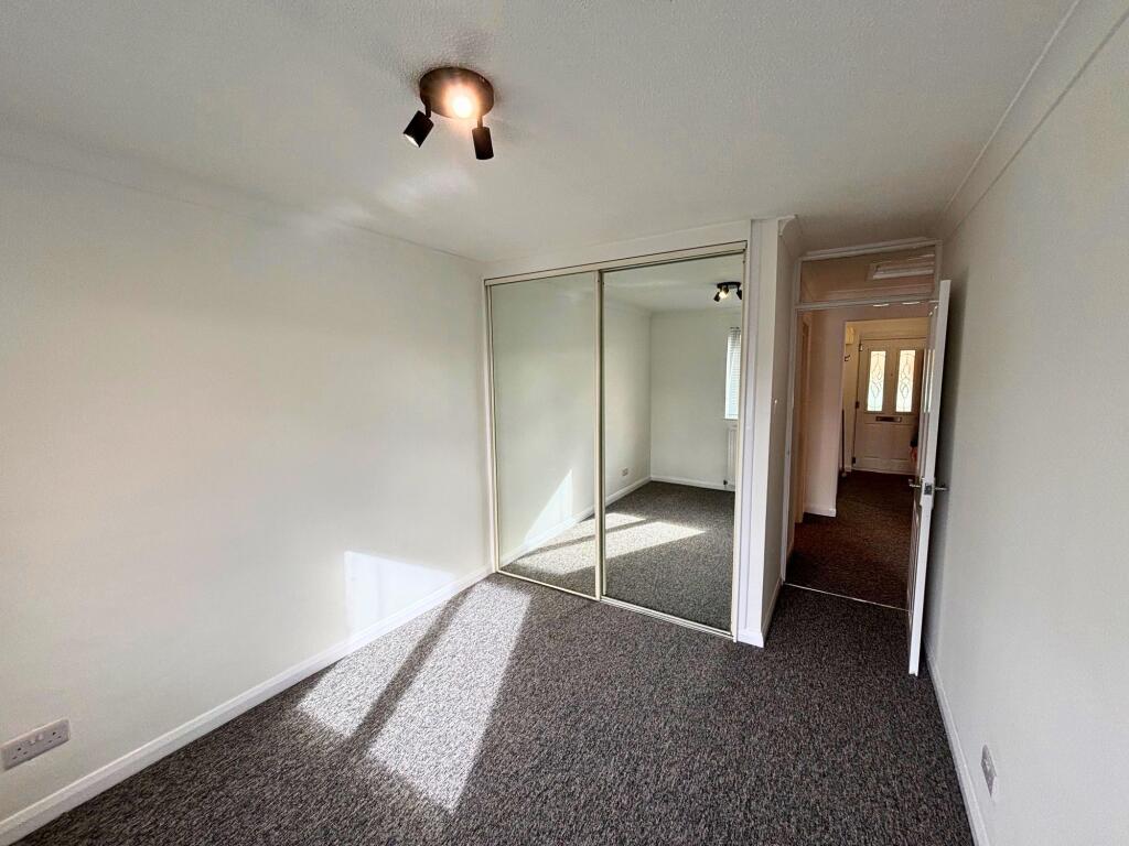 Bedroom 1 (Upper Floor)